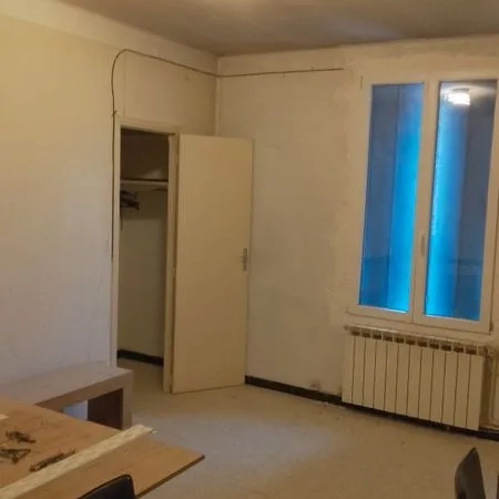 Maison ancienne sur Beauvoisin