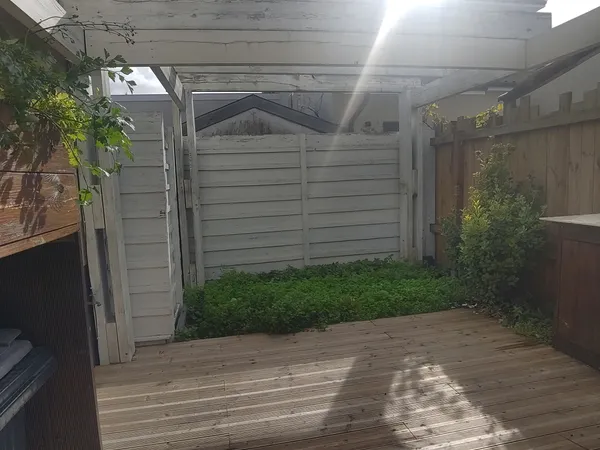 Vends maisonnette rénovée