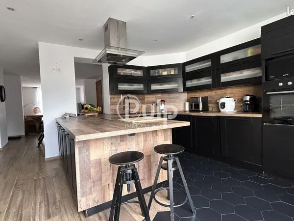 Maison 5 pièces 104 m²