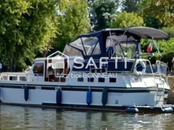 Chaque jour commence avec une vue apaisante sur l'eau.