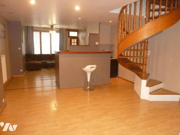 Maison 4 pièces 130 m²