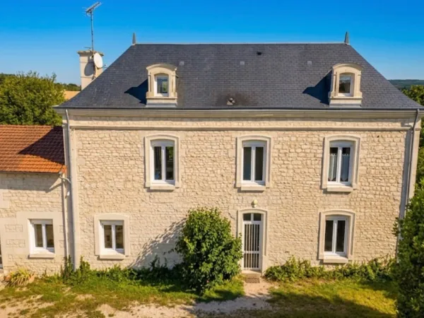 Propriété 6 pièces 156 m²