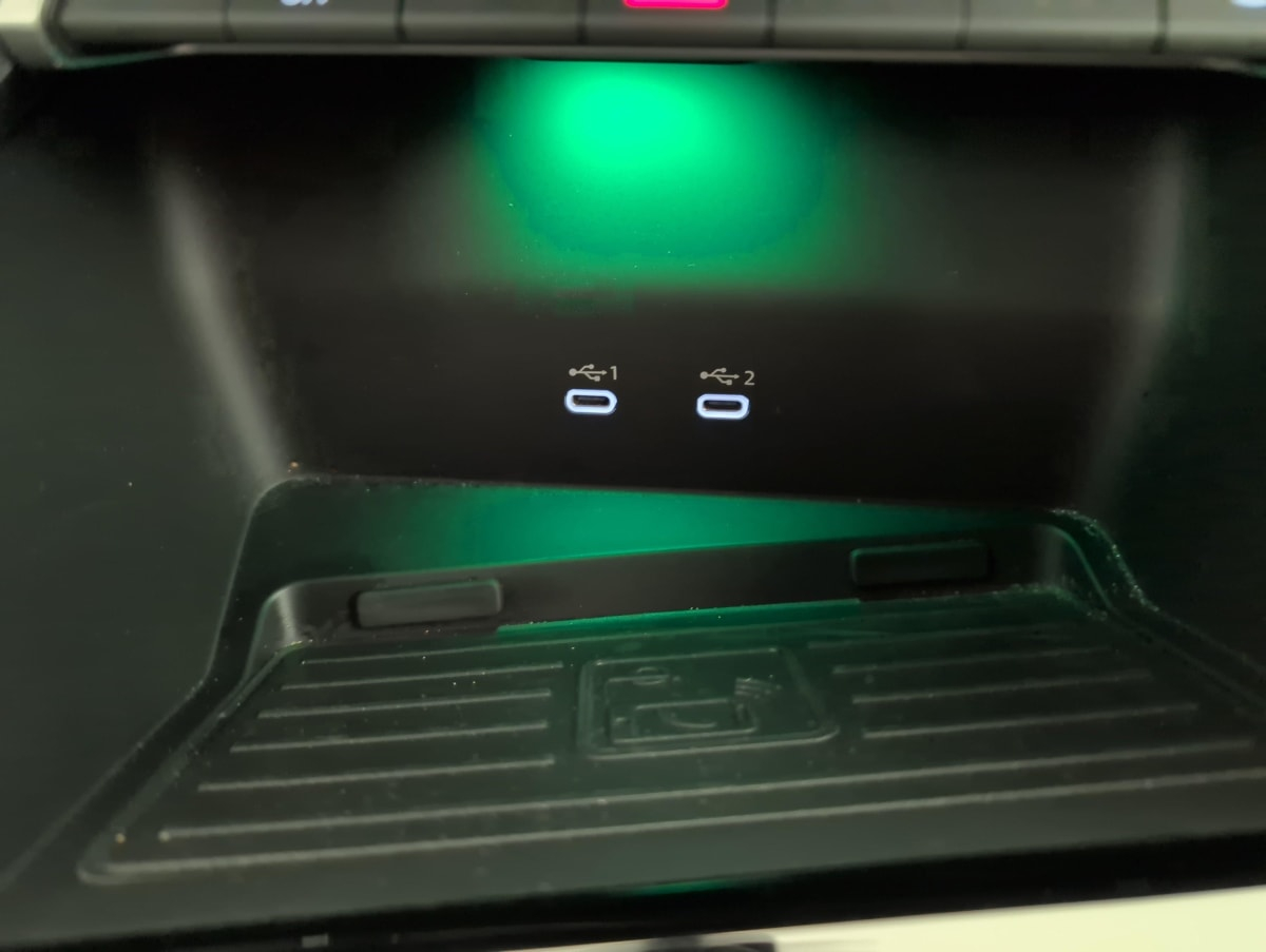 Audi A3 Sportback — photo 19