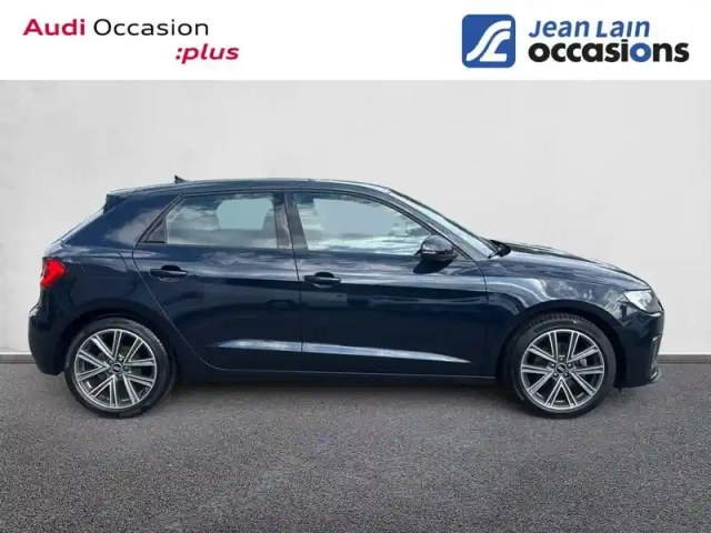 Audi A1 sportback 30 tfsi 110 ch s tronic 7 — photo 24