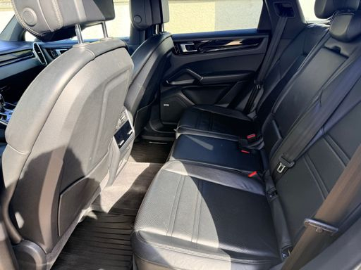 Porsche Cayenne 3.0 V6 e-Hybrid AWD 462 - N/A – 2020 – 177000 km – Hybride essence – Boîte Automatique — photo 56