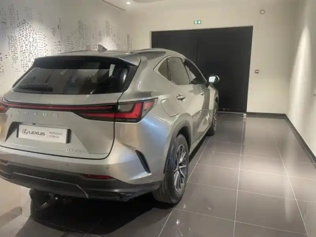 Lexus Nx 450h+ luxe 4wd my25 — photo 4