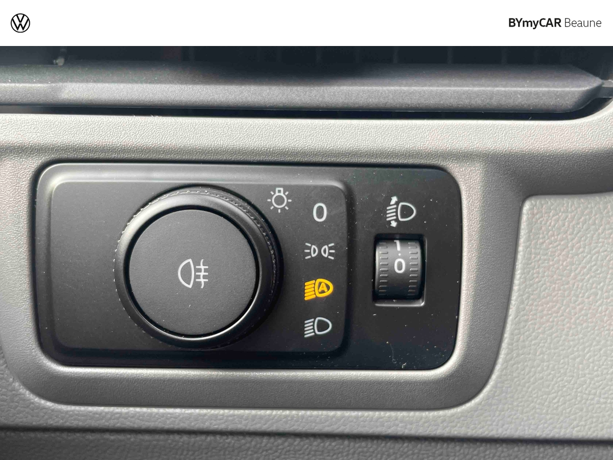 Volkswagen Utilitaires TRANSPORTER VAN L1H1 2.0 TDI 150 BVM6 — photo 33