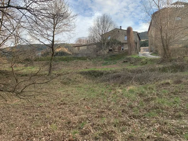 Terrain constructible - saint paul la coste