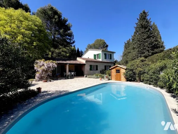 Maison 5 pièces 175 m²