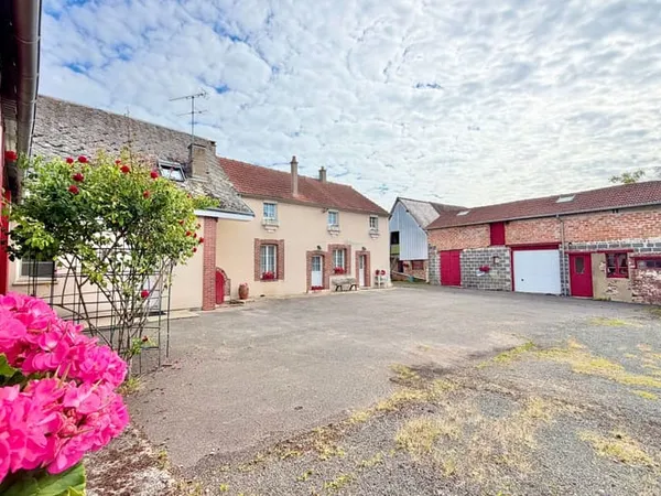 Maison 8 pièces 200 m²