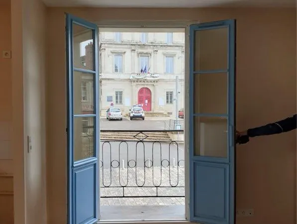 Appartement F2 clamecy centre