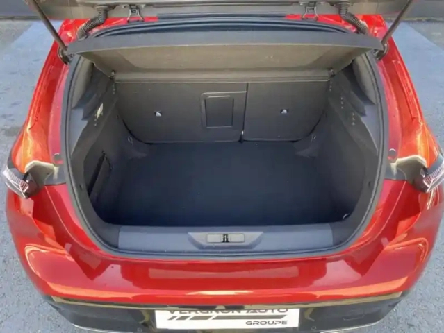 Peugeot 308 iii bluehdi 130 eat8 gt — photo 19