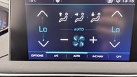 Peugeot 3008 1.5 BlueHDi 130ch E6.c GT Line S&S EAT8 — photo 15