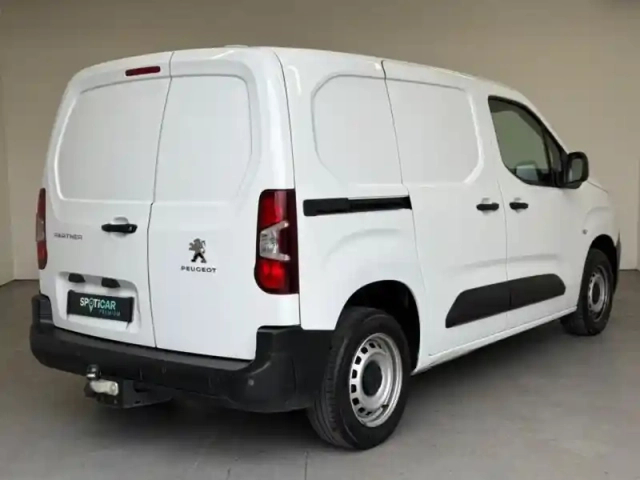 Peugeot Partner standard 650kg bluehdi 100ch s&amp;s premium — photo 3