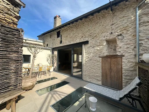 Maison 7 pièces 161 m²