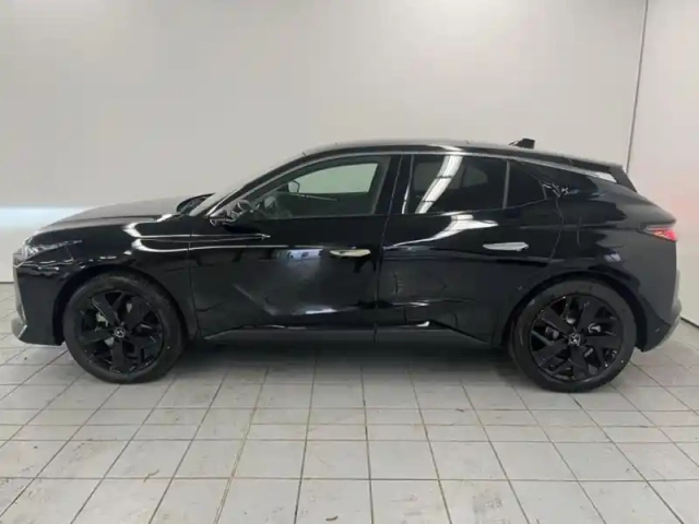 Ds Ds 4 n°4 plug-in hybrid 225ch etoile — photo 5