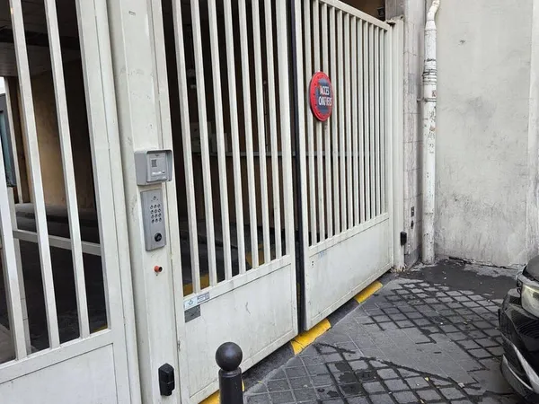 Parking 10 m²