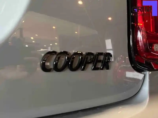 Mini Mini hatch 5 portes cooper 136 ch dkg7 — photo 4