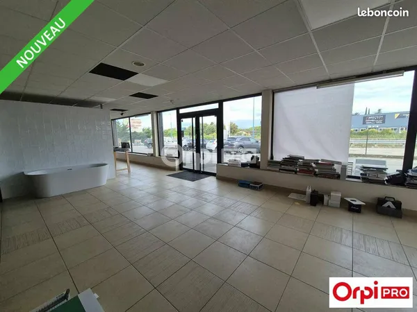 Local d'activité 500 m²