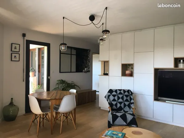 T2 de standing - 55 m² - Entièrement rénové - Annecy, secteur Triangle d'Or