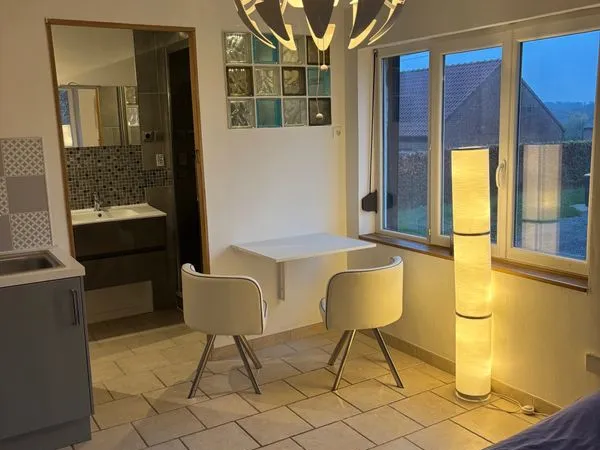 Location Studio Meublé au calme