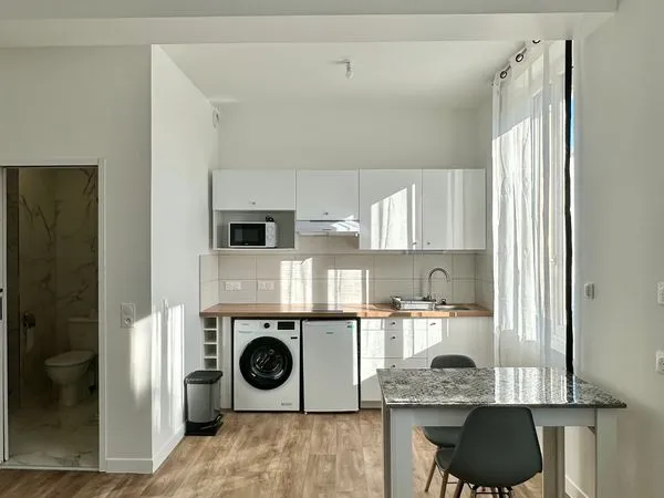 Appartement meublé studio de standing 25m² en centre-ville 1er étage