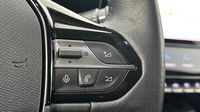 Peugeot 308 Sw 1.2 PureTech 130ch S&S Allure Pack EAT8 — photo 17
