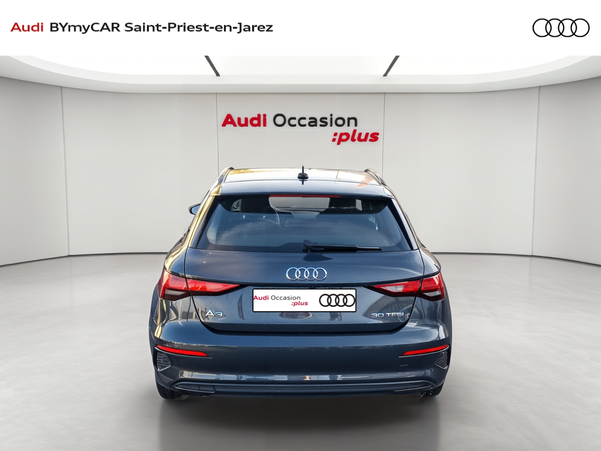 Audi A3 Sportback 30 TFSI Mild Hybrid 110 S tronic 7 — photo 4