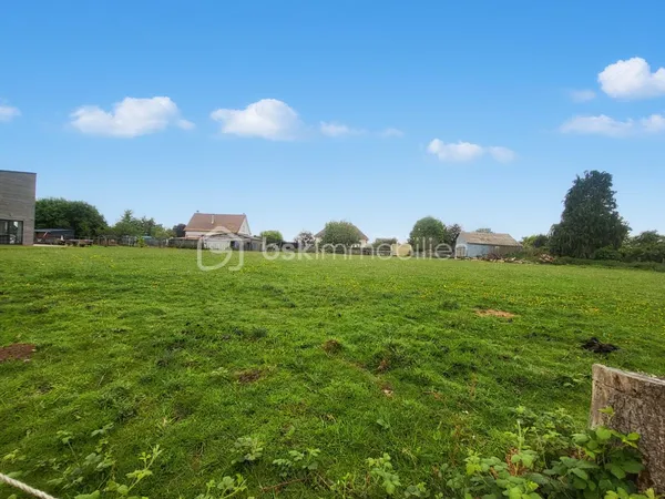 Terrain 1323 m²
