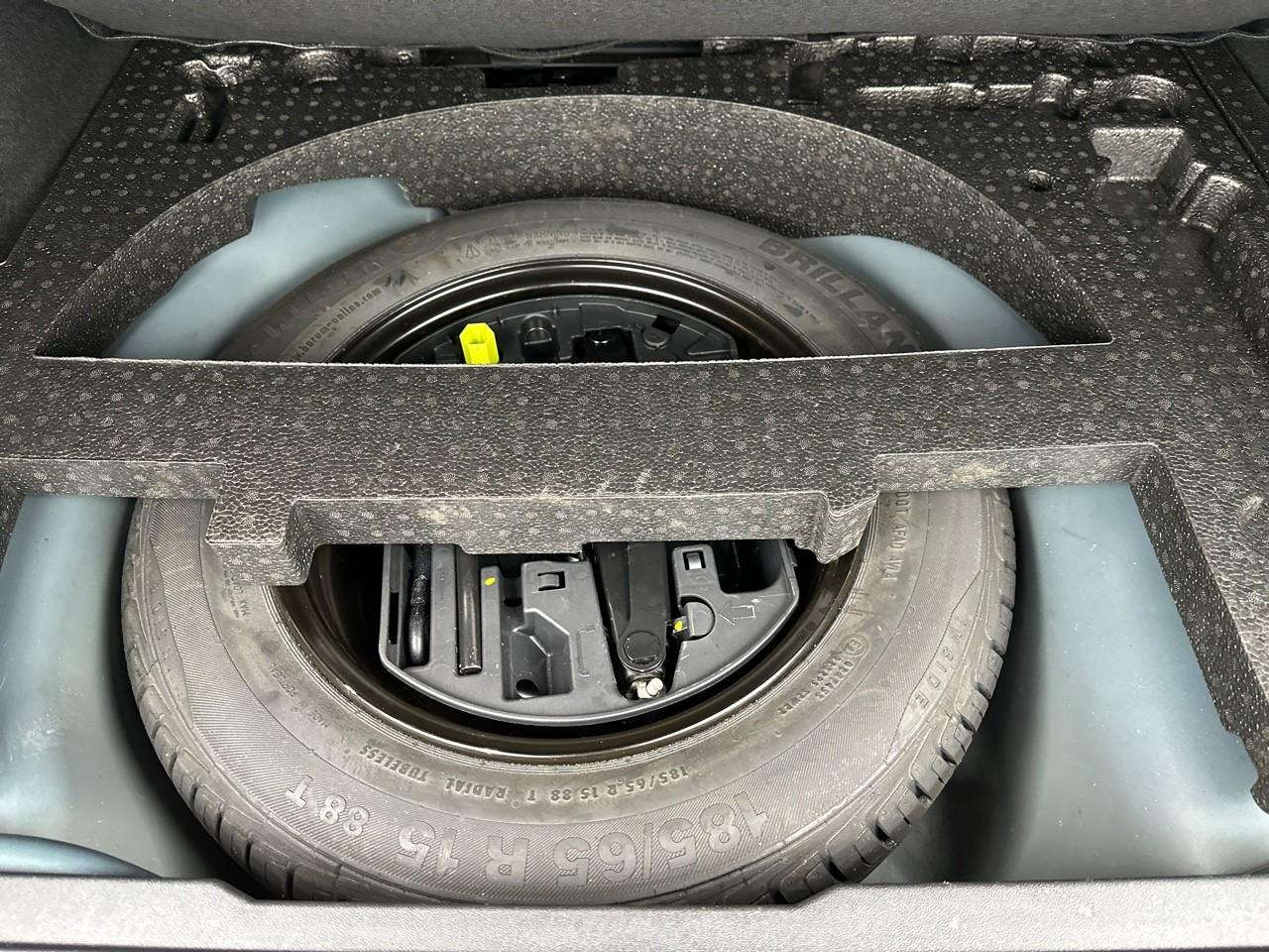 Peugeot 2008 puretech 130ch s&s bvm6 allure — photo 30