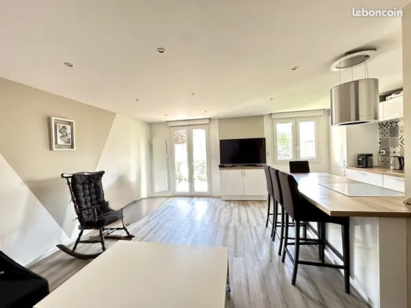 Appartement 4 pièces 79 m²