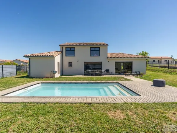 Maison 5 pièces 124 m²