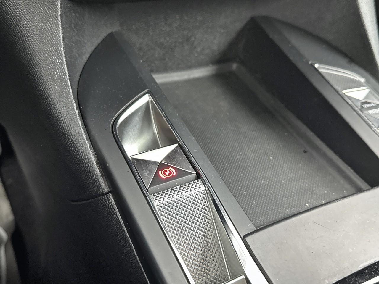 Ds Ds 3 crossback e-tense montmartre — photo 28