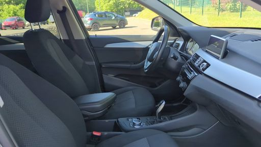 BMW X1 sDrive 18i 140  DCT7 - Business – 2021 – 99500 km – Essence – Boîte Automatique — photo 7