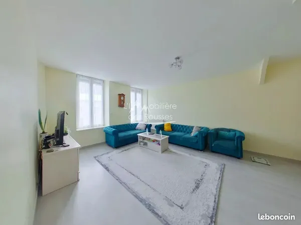 Immeuble 12 pièces 270 m²