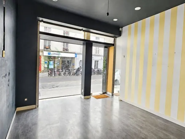 Local commercial 1 pièce 30 m²