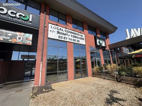 Local 310 m² Saint-Julien-lès-Metz