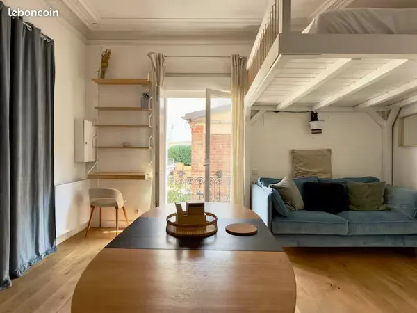 Studio de charme avec cour privative - Charenton-le-Pont