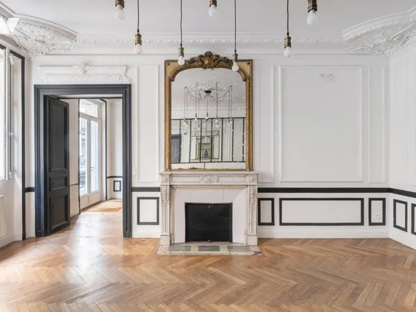 Appartement 8 pièces 199 m²