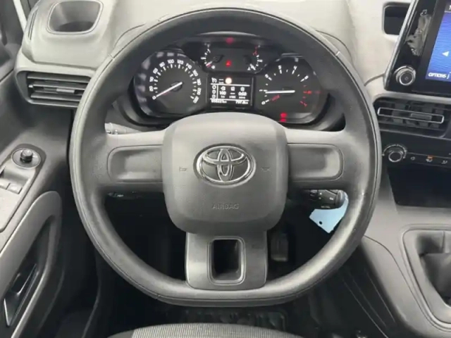Toyota Proace 1.2 long 110 vvt-i dynamic — photo 12