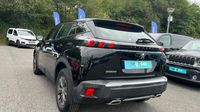Peugeot 2008 1.2 PureTech 130ch S&S Style — photo 7