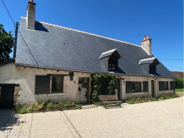 Charmante propriété avec piscine chauffée