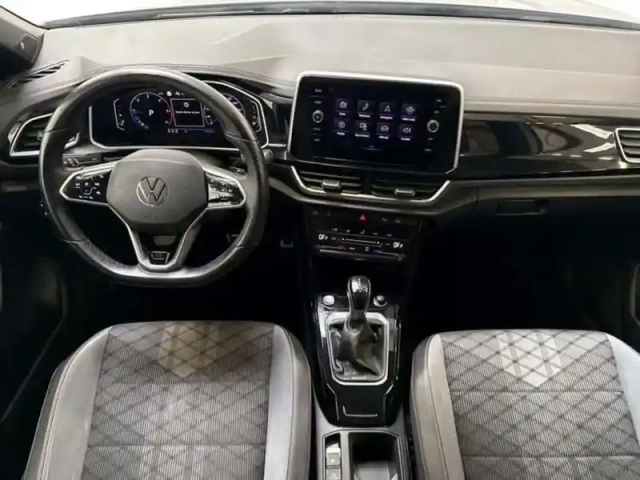 Volkswagen T-Roc 2.0 tdi 150 start/stop dsg7 r-line — photo 8