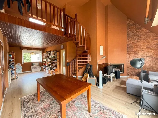 Duplex 6 pièces 115 m²