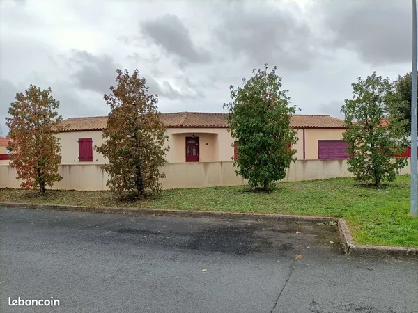 Maison familiale récente a saisir