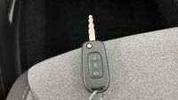 Renault Clio 1.5 Blue dCi 100ch Evolution — photo 16