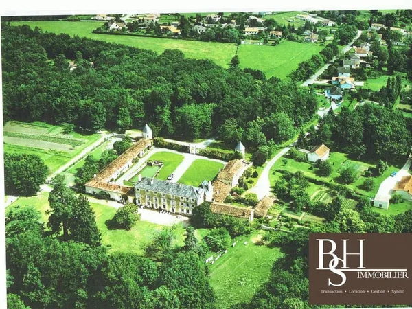 Château 600 m²