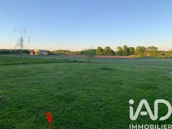 Terrain 1028 m²
