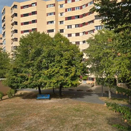 Box Parking à Louer