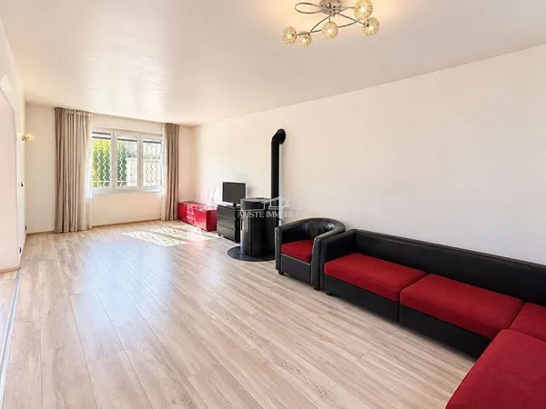 Maison 5 pièces 130 m²